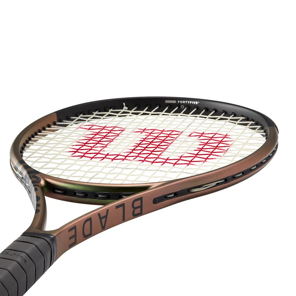 Wilson Blade 98 18x20 v8