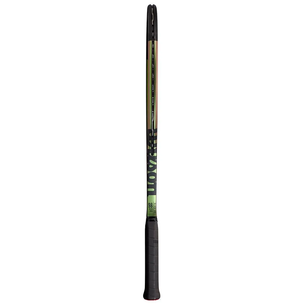 Wilson Blade 98 18x20 v8